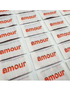 Lot de 5 étiquettes tissées à coudre Amour - Fluo 2