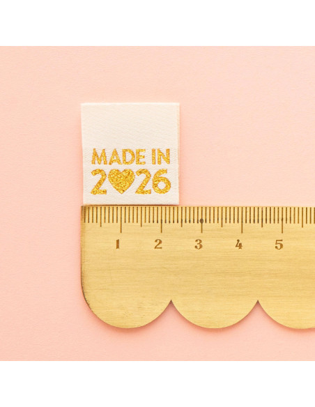 Lot de 8 étiquettes tissées - Made in 2026 or