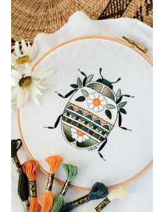Livre introduction à la broderie blanche 2