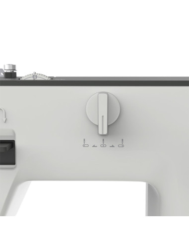 Machine à coudre Necchi Q132A