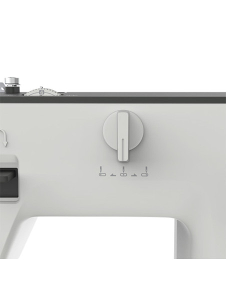 Machine à coudre Necchi Q132A