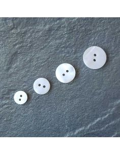 Bouton nacre blanc 2 trous