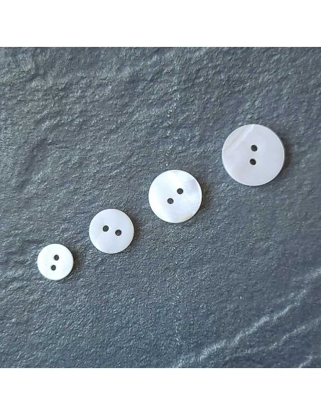 Bouton nacre blanc 2 trous