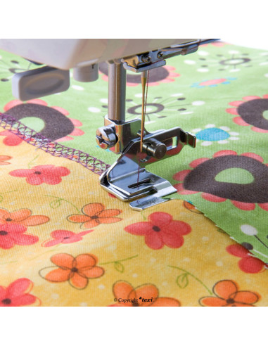 Outil pour couture bord à bord