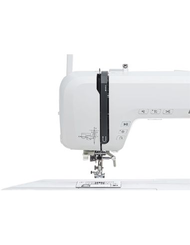 Machine à broder Necchi Creator C1200