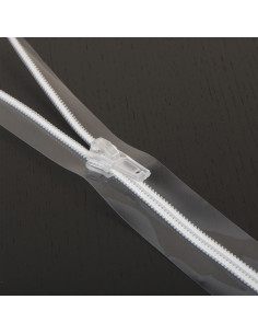 Fermeture plastique transparente
