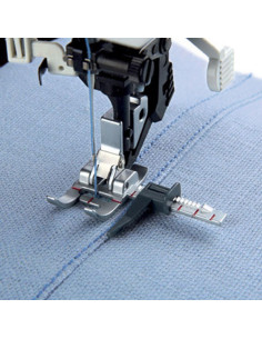 Pied guide réglable avec système IDT Pfaff