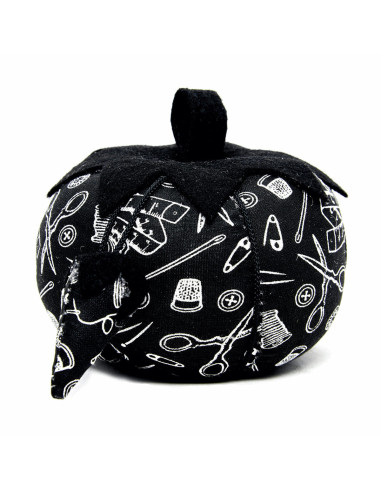Pelote épingles tomate maxi noire