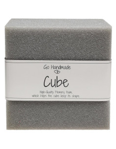 Cube de mousse pour jouets d´éveil  10 cm x 10 cm