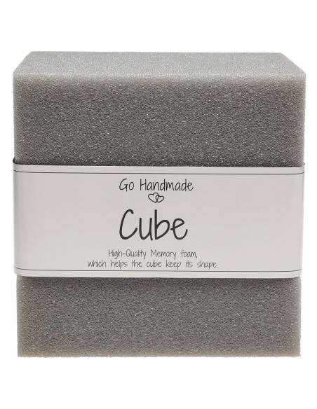 Cube de mousse pour jouets d´éveil  10 cm x 10 cm
