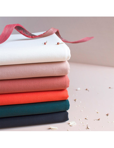 Tissu gabardine de coton Chestnut - Atelier Brunette
