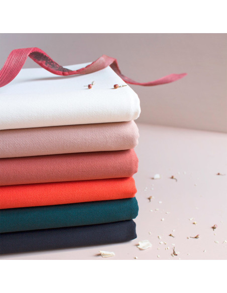 Tissu gabardine de coton Chestnut - Atelier Brunette