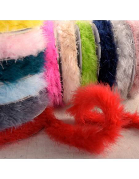 Plumes marabout - Rouleau de 5 m - Rouge