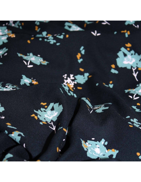 Tissu crêpe de viscose Ocella noir réglisse - Églantine & Zoé