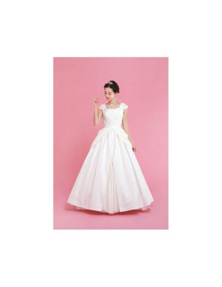 Livre je couds ma robe de mariée - 12 patrons & 6 accessoires