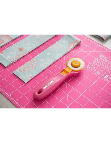 Cutter circulaire ergonomique Rose Olfa 45mm