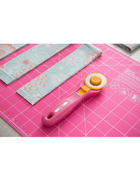 Cutter circulaire ergonomique Rose Olfa 45mm