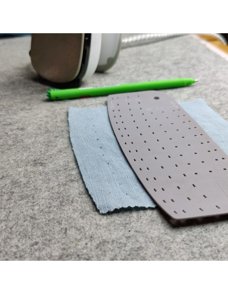 Règle de repassage en silicone pour ourlets