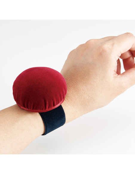 Bracelet pour épingles auto-ajustable Clover