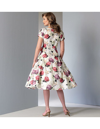Patron de robe et ceinture - Vogue 9106