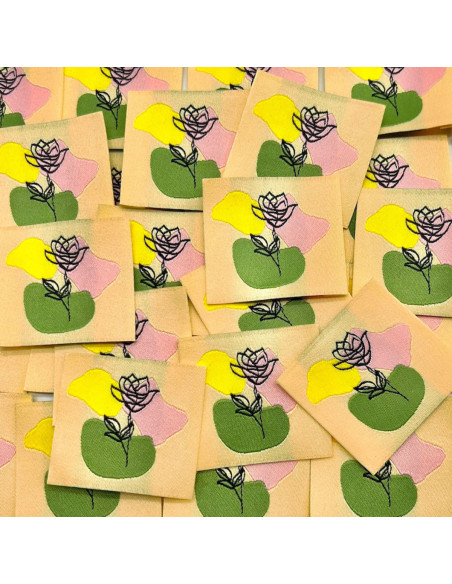 Lot de 5 étiquettes tissées à coudre Fleur au trait