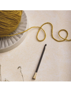 Crochet de réparation en bois d´ébène Lantern Moon