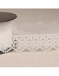 Tulle brodé fleurs rosace - Blanc