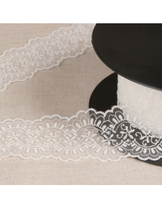 Tulle brodé entre deux - Blanc