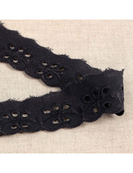 Broderie Anglaise fleurs festonnée Inaya - Noir