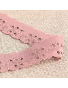 Broderie Anglaise fleurs festonnée Inaya - Vieux rose