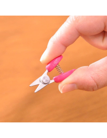 Mini ciseaux coupe fils - Rose