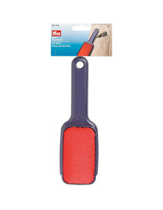 Brosse anti-peluches avec manche