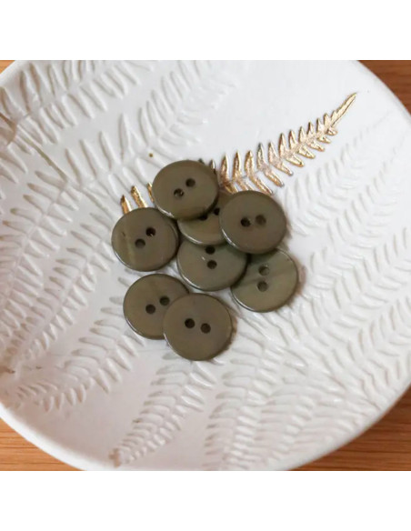 Bouton nacre plat 2 trous - Kaki