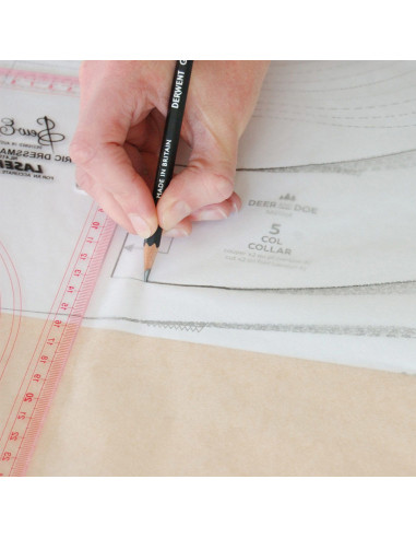 Rouleau de papier calque suédois pour patrons de couture - 0,70 cm x 20 mètres
