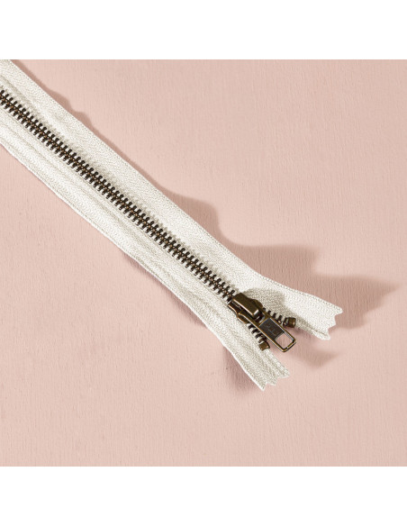 Fermeture métal Off-White 30 cm - Atelier Brunette