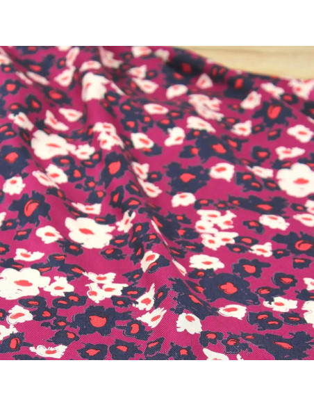 Tissu sergé de viscose Carlota rose magenta - Églantine & Zoé