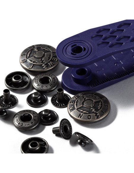 Boite de 6 boutons pression anorak Design avec outil 20 mm