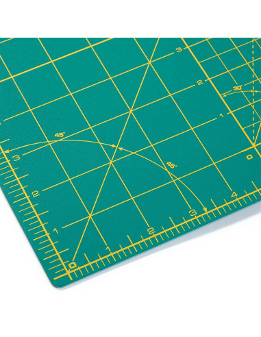 Planche de découpe patchwork Olfa 45 x 60 cm
