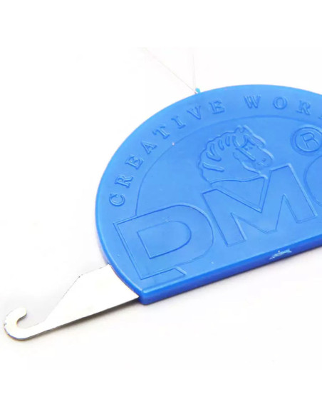 Enfile aiguille 3 en 1 DMC