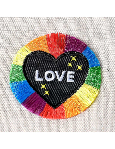 Écusson thermocollant coeur LOVE - Multicolore