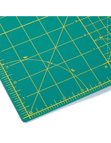 Planche de découpe patchwork Olfa 30 x 45 cm