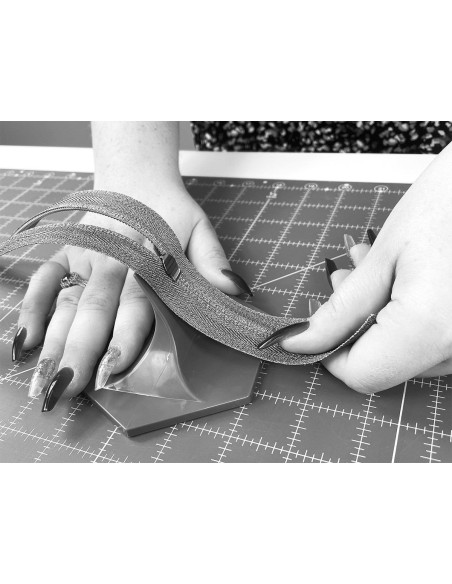 Enfile curseurs pour fermeture à glissière Zipper Jig The Gypsy Quilter