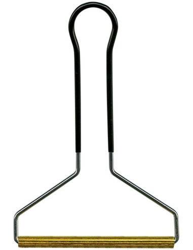 Brosse de nettoyage pour tapis en laine