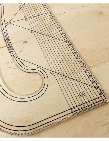 Règle de couture multifonctions Pattern Maker