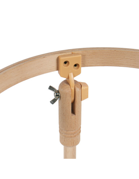Tambour à broder sous cuisse avec 3 cercles à broder Milward