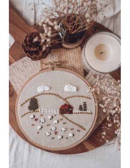 Livre broderie moderne