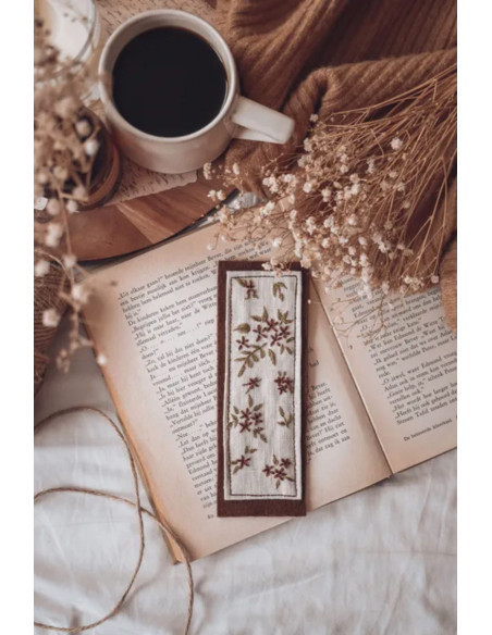 Livre broderie moderne