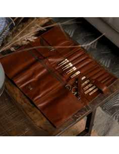 Etui de rangement en cuir pour aiguilles circulaires Muud Stockholm - Rich Brown