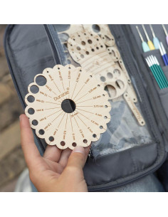 Jauge pour aiguilles à tricoter forme fleur en bois Durable 2