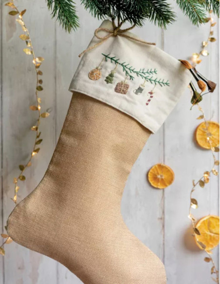 Livre broderies de Noël